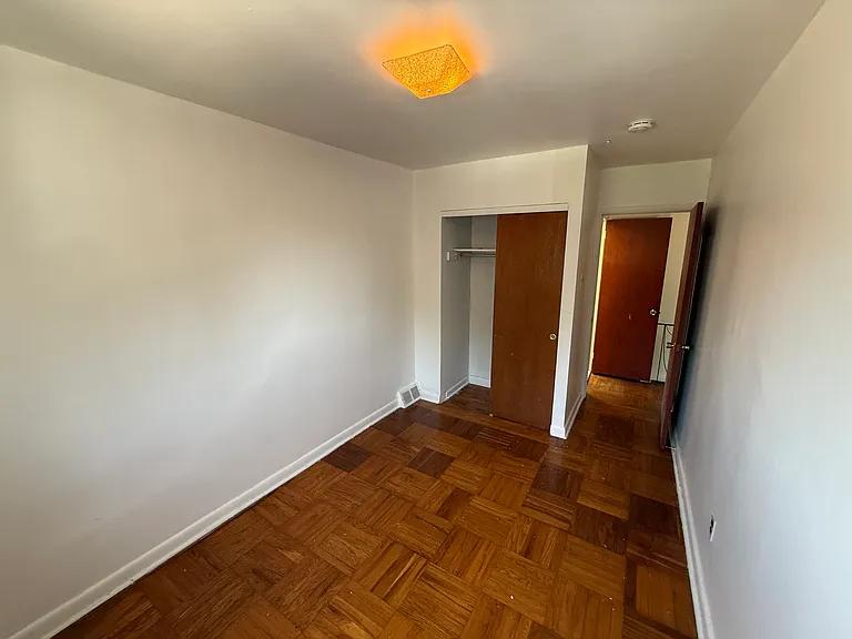 1538 Forrester Ave — Photo 11