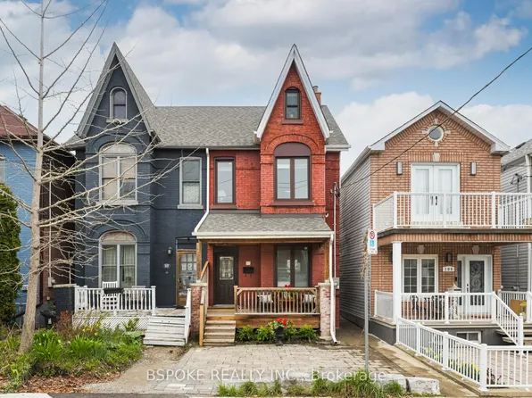 111 Mulock Ave, Toronto, ON M6N 3C5