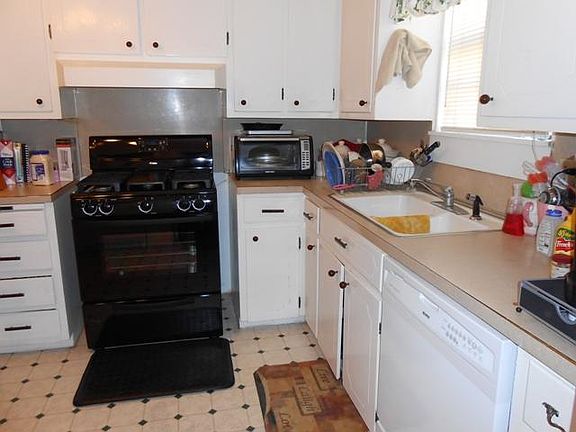 4th image of 2309 W Kentucky Ave