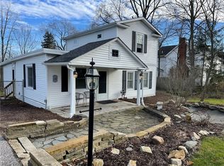 37 S Chillicothe Rd, Aurora, OH 44202