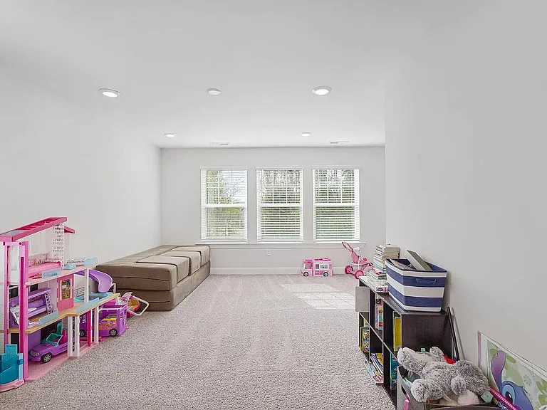 120 Tuttle Trl — Photo 30