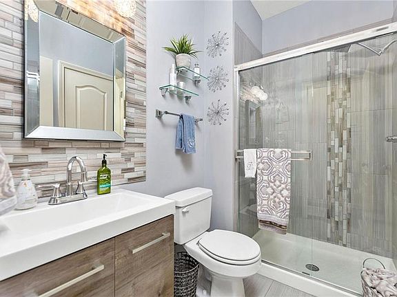 3rd image of 4804 W 156th St