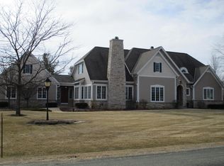 38971 Forest Run, Oconomowoc, WI 53066