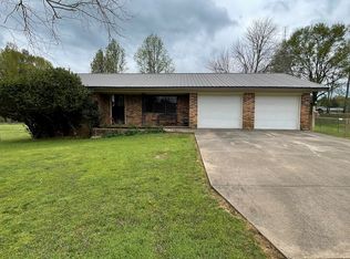 20585 Bean Patch Loop, Howe, OK 74940