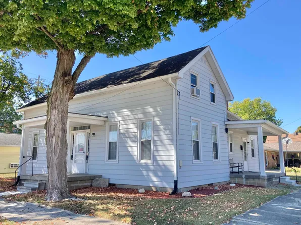 303 S 7th St, Vincennes, IN 47591
