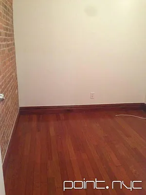 Rented by Point NYC | media 33