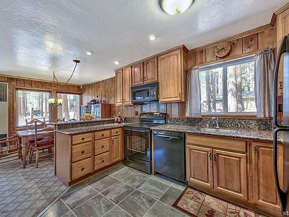 5th image of 3593 Blackwood Rd