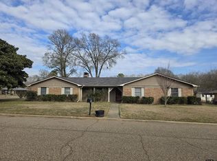 109 Randal Ln, Pittsburg, TX 75686