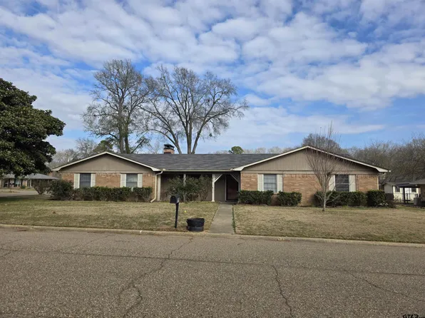 109 Randal Ln, Pittsburg, TX 75686