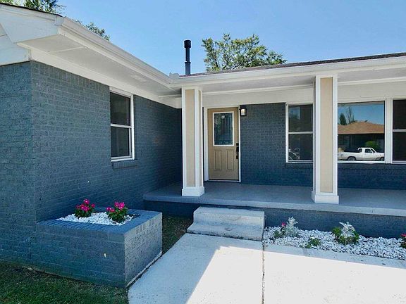 3rd image of 2306 NW Cheyenne Ave