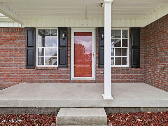 2nd image of 125 Eagle Feather St