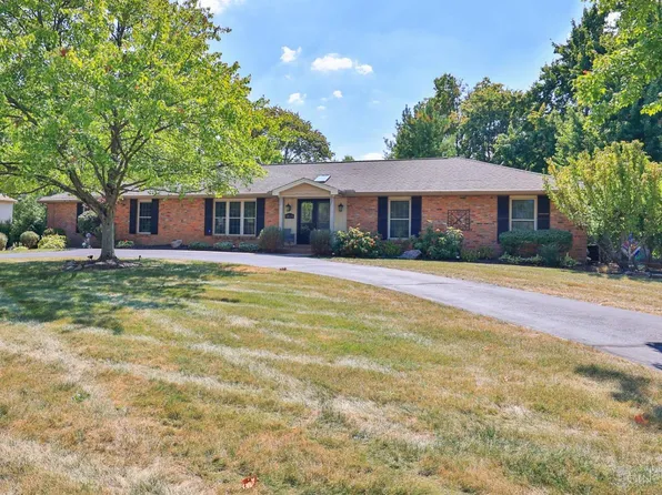 7119 Windwood Dr, West Chester, OH 45241