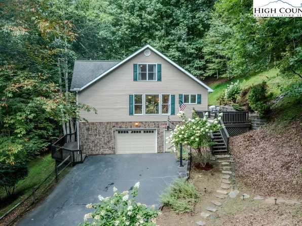 563 Old Hartley Road, Banner Elk, NC 28604