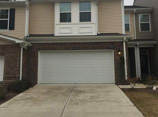 1653 Cary Reserve Dr, Cary, NC 27519