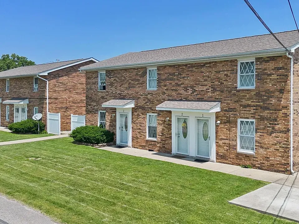 205 2nd St E #6