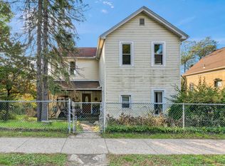97 Fountain St, Crafton, PA 15205