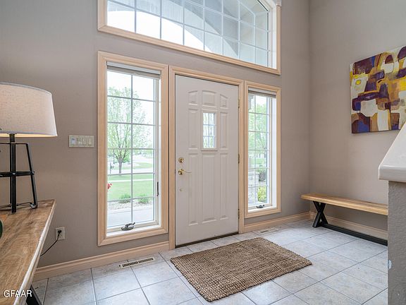 5th image of 5837 Pinehurst Ct