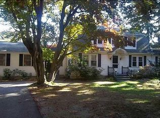 169 Narrow Ln, North Kingstown, RI 02852