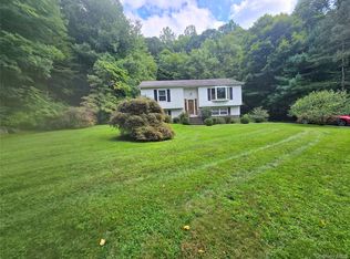 37 Boswell Road, Putnam Valley, NY 10579