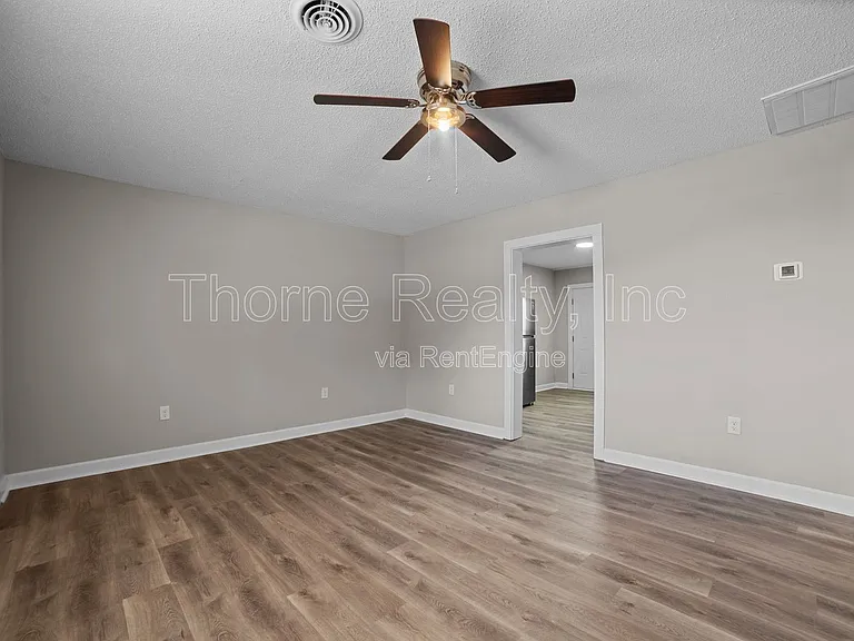 2501 Saint Andrew St #33 — Photo 7