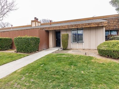 5181 E Olive Ave Unit 121, Fresno, CA, 93727