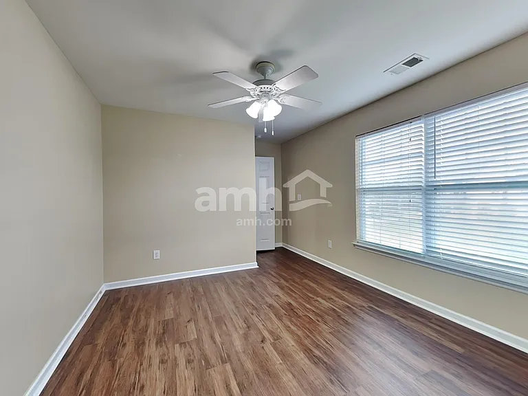 314 Southwilde Way — Photo 18
