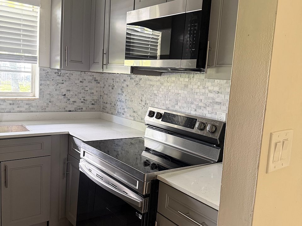 1st image of 2134 Lincoln St APT 7