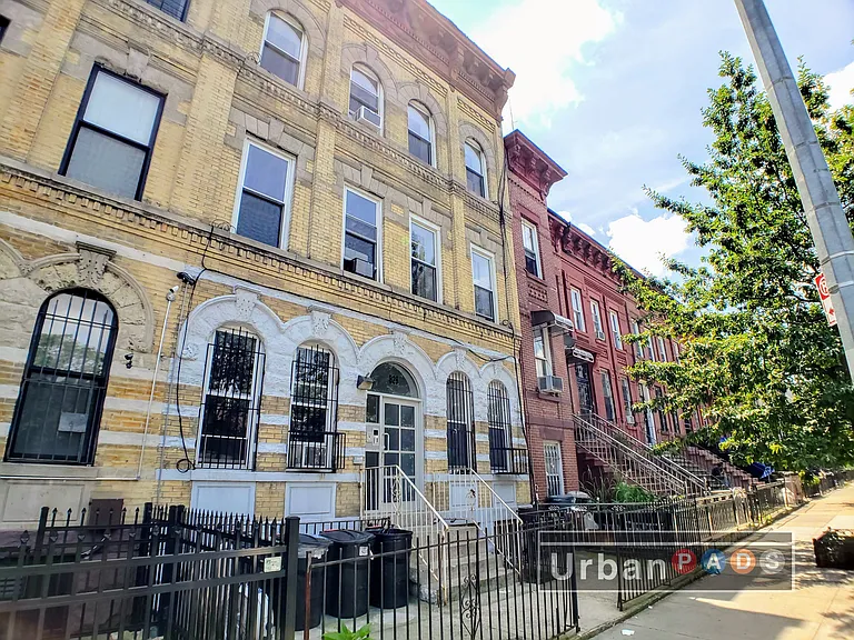 826 Halsey St #2E — Photo 14