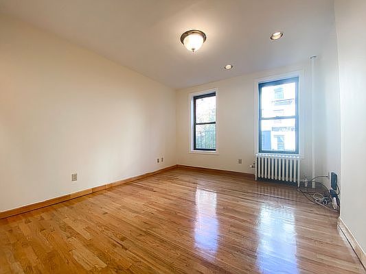 2nd image of 509 E 84th St #4A