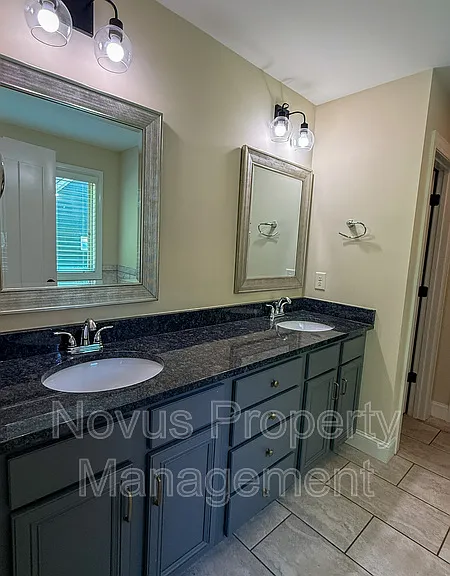 338 Brookstone Dr — Photo 25