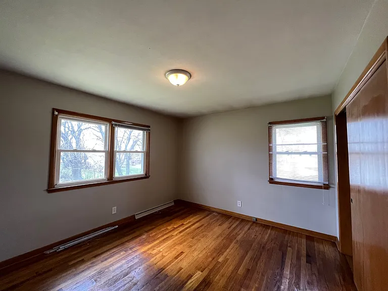 7218 Maryland Dr — Photo 12
