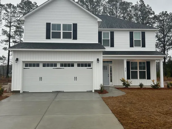 818 Red Sky Drive NE, Winnabow, NC 28479