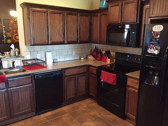 4th image of 4305 Aggie Dr
