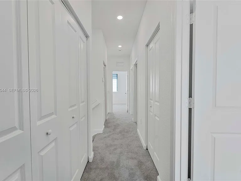 701 SE 13th Street Cir — Photo 13