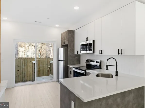 1005 W Orleans St, Philadelphia, PA 19133