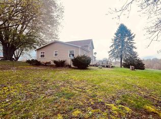 1394 260th Ave, Alexis, IL 61412