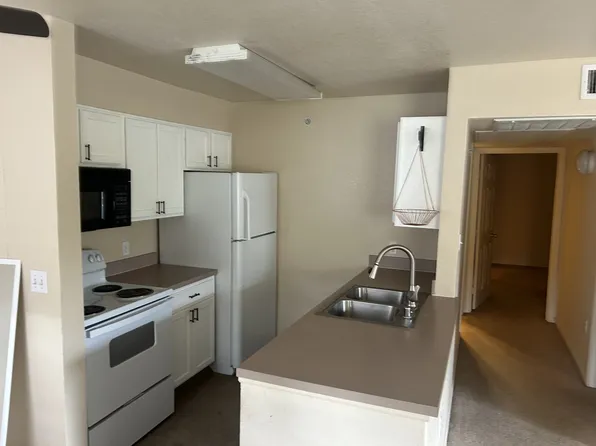 127 Jules Dr #1D-202, Gypsum, CO 81637