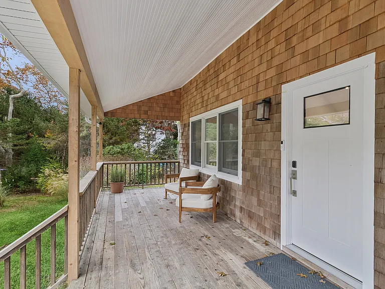 16 Central Ave — Photo 15