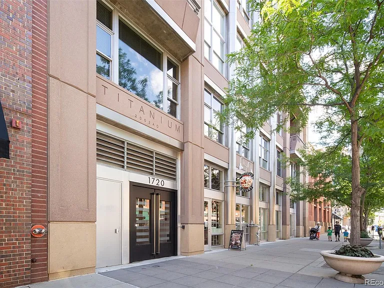 1720 Wazee St #2B — Photo 1