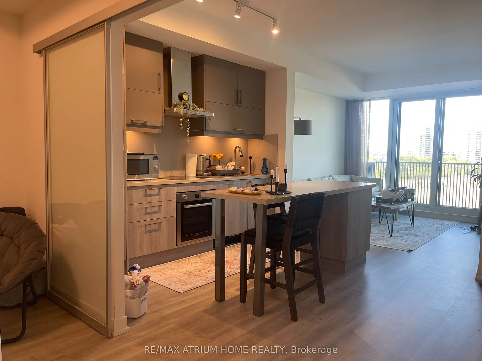 2 bed, $2,700 — Photo 4