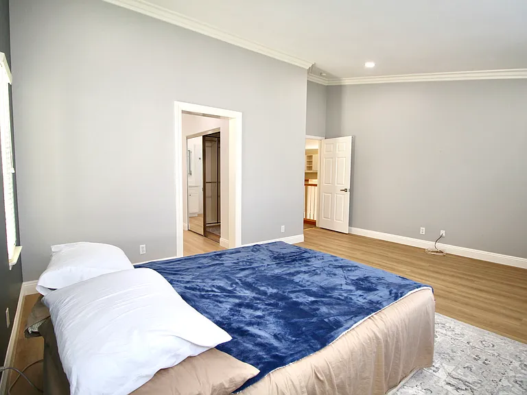 15512 Oceanside Way — Photo 50