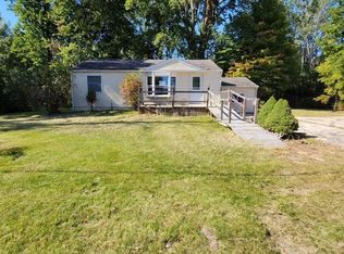 2633 N Waldo Rd, Midland, MI 48642