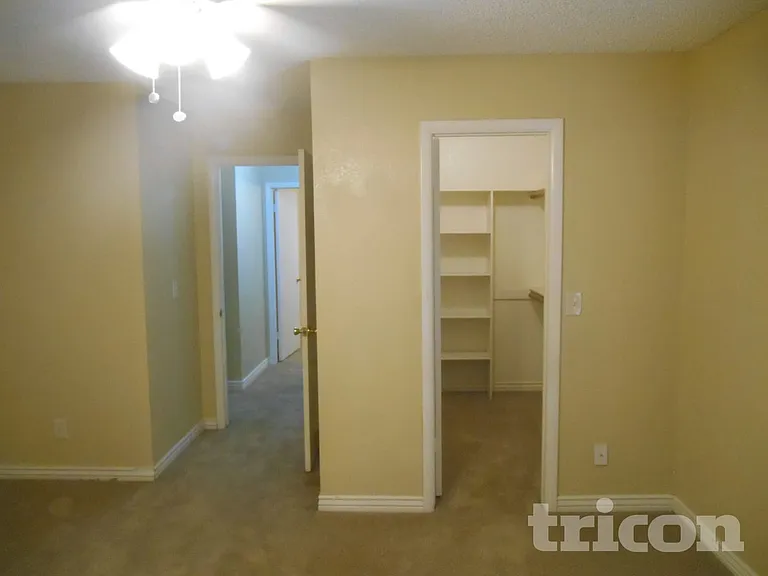1706 N Comanche Dr — Photo 11