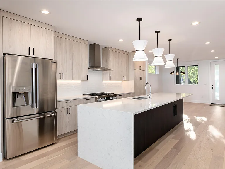 2088 Eliot St — Photo 11