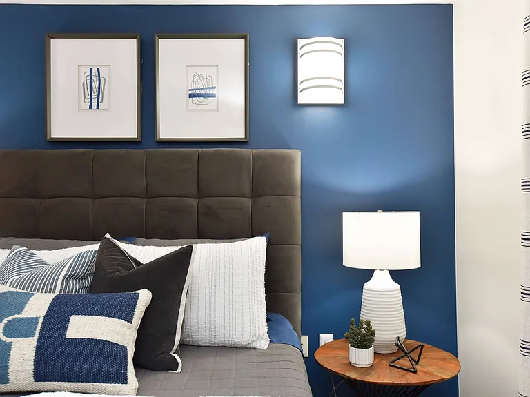 Model Guest Bedroom