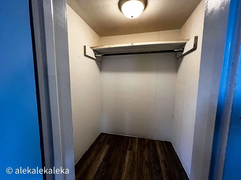 1113 W Webb Ave — Photo 13