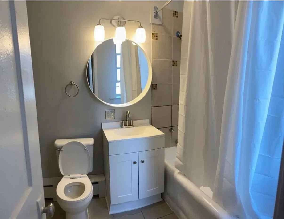 2 bed, 1200 sqft, $1,325 — Photo 3