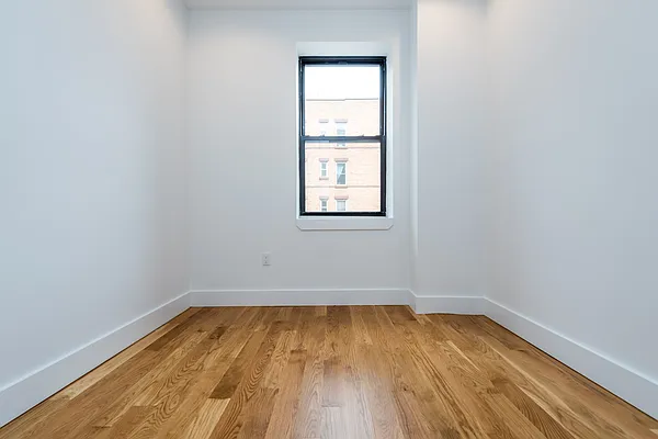 Rented by Nooklyn NYC LLC | media 11