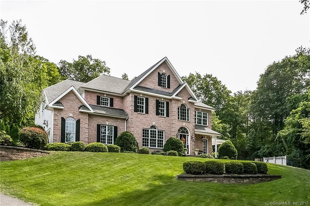 376 Rockwood Dr, Southington, CT 06489 Zillow