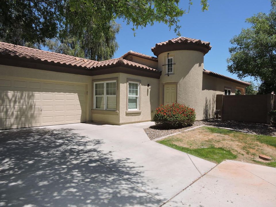 1st image of 15873 N 171st Dr